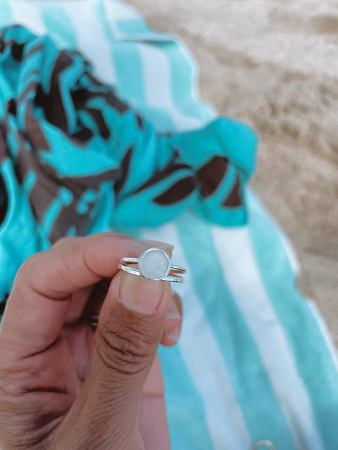 Mini Cat Eye Shell Ring