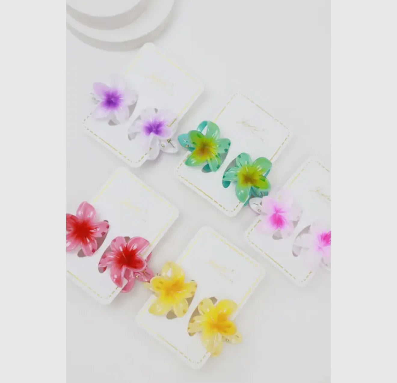 Ombré Hawaiian Plumeria Hair Clips