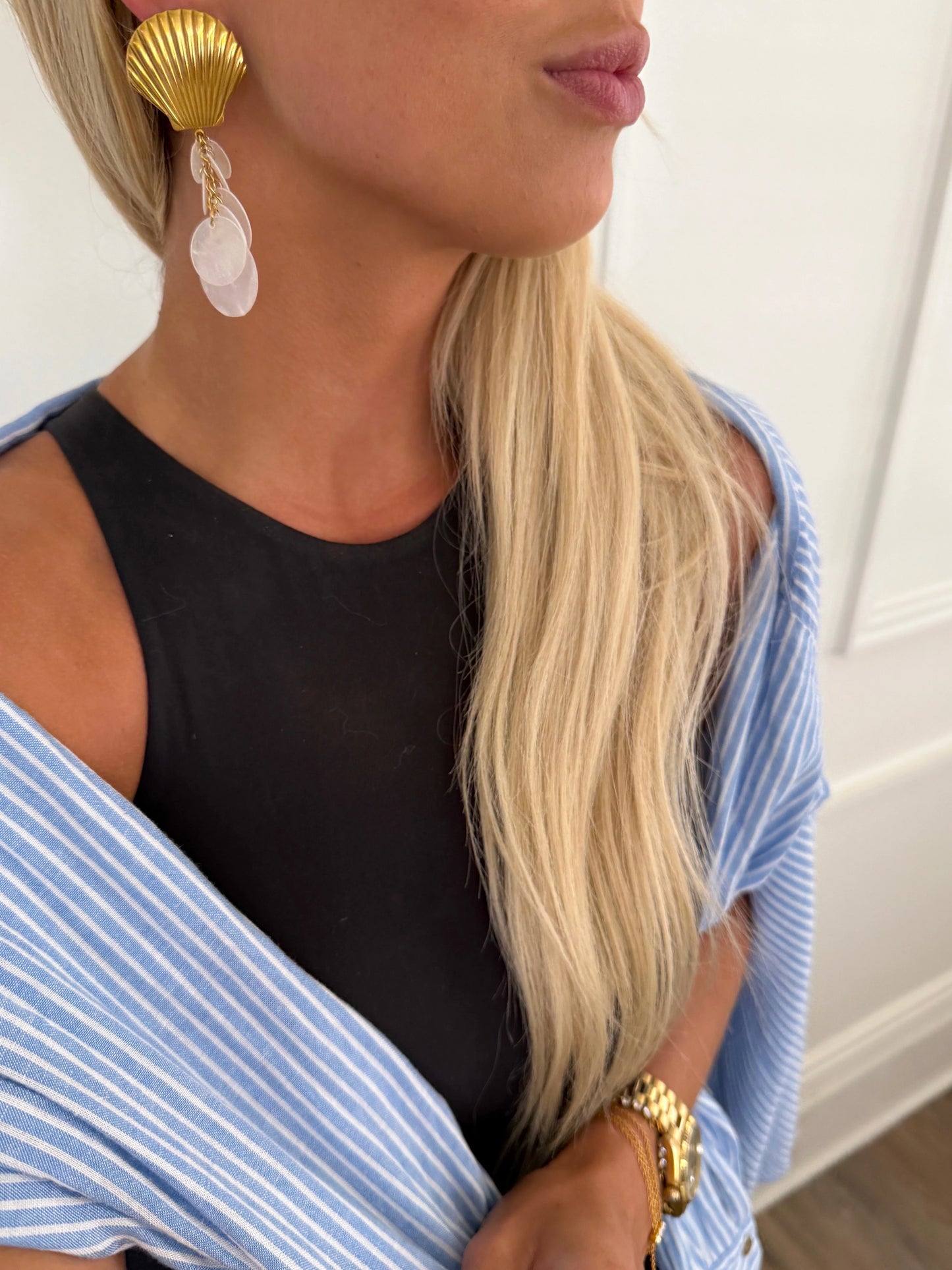 Pearls & Shells Earrings