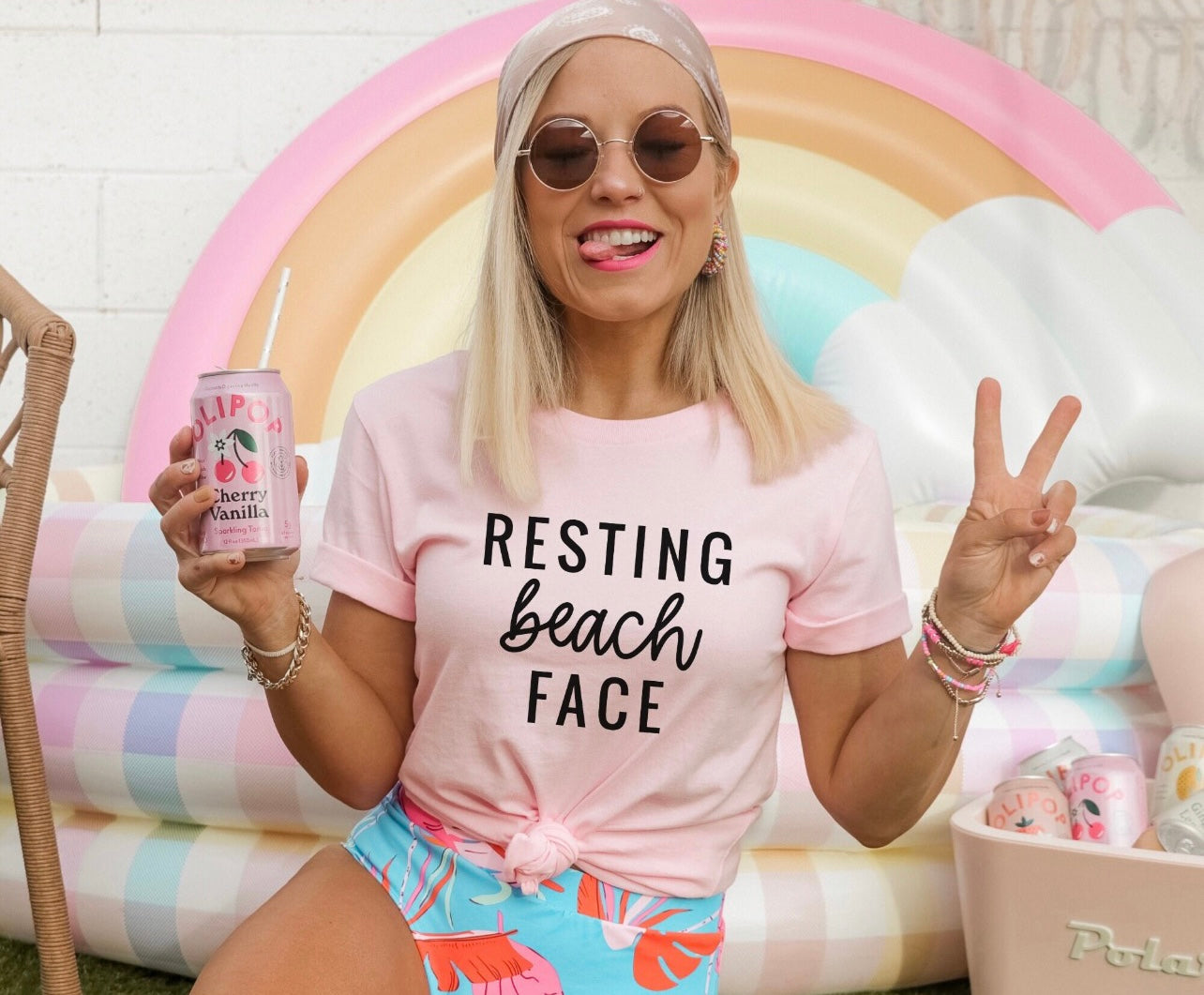 Resting Beach Face Tee