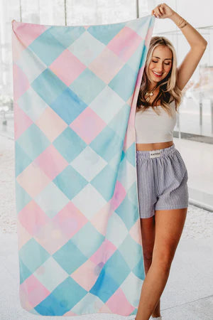 Pastel Checkered Quick Dry Microfiber Towel