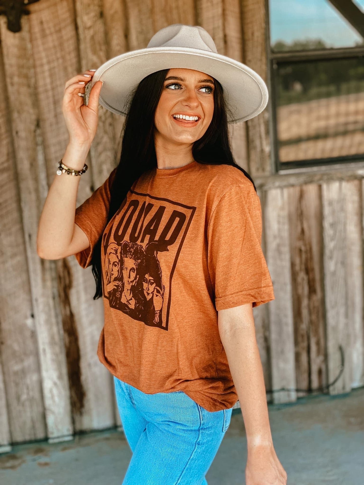 Sanderson Squad Tee