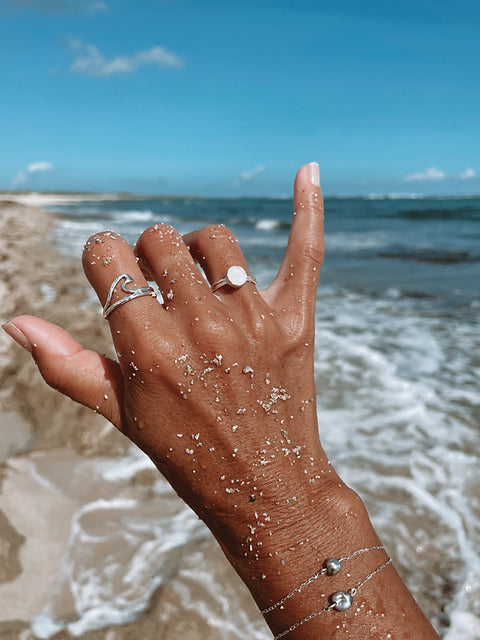 Mini Cat Eye Shell Ring