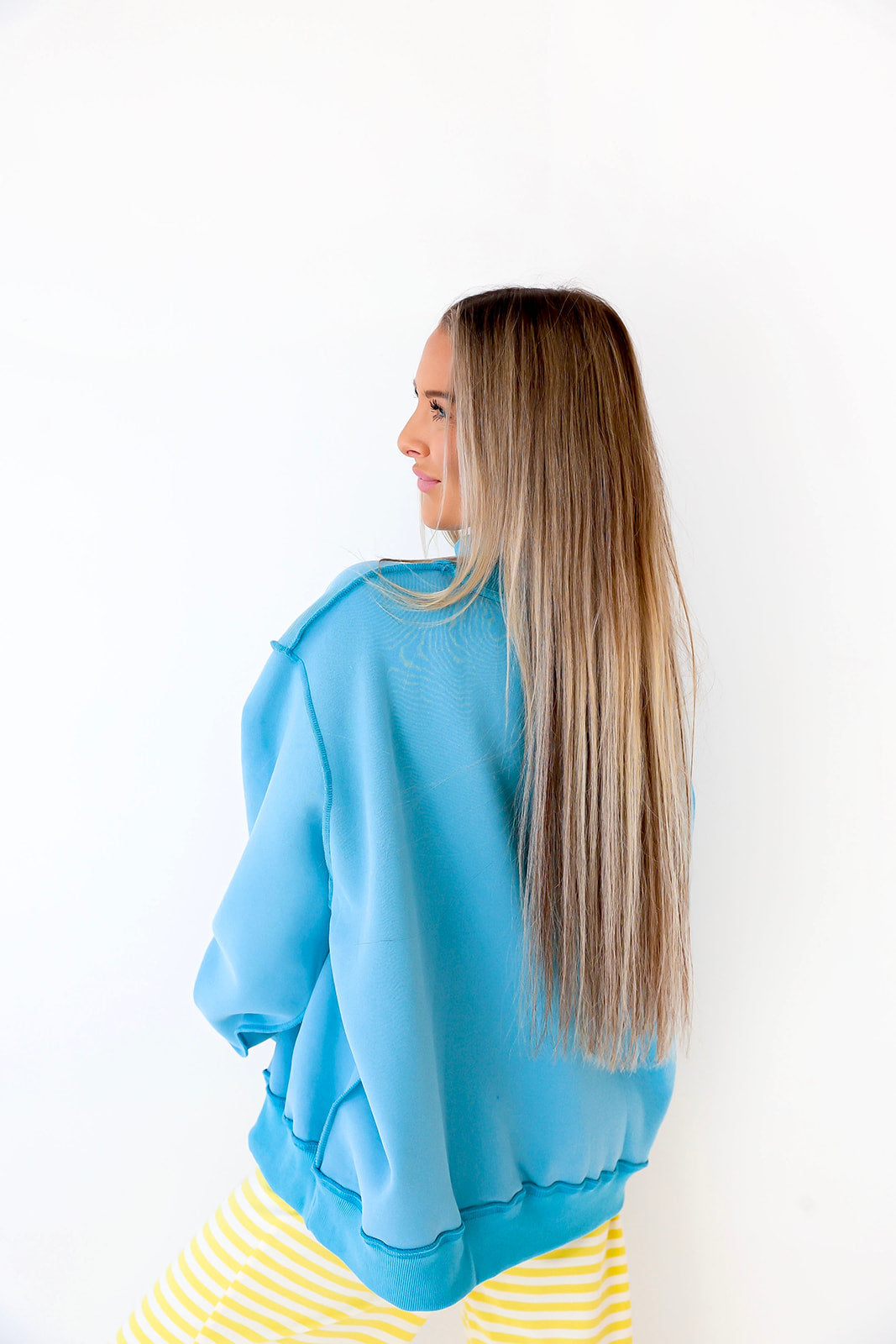 Dillydally Tide Pool Mockneck Sweatshirt