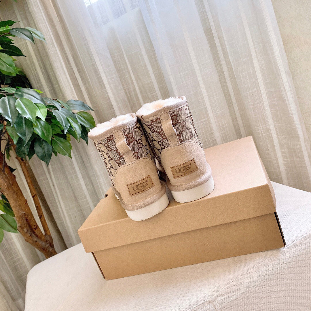 Preppy Mini Boots