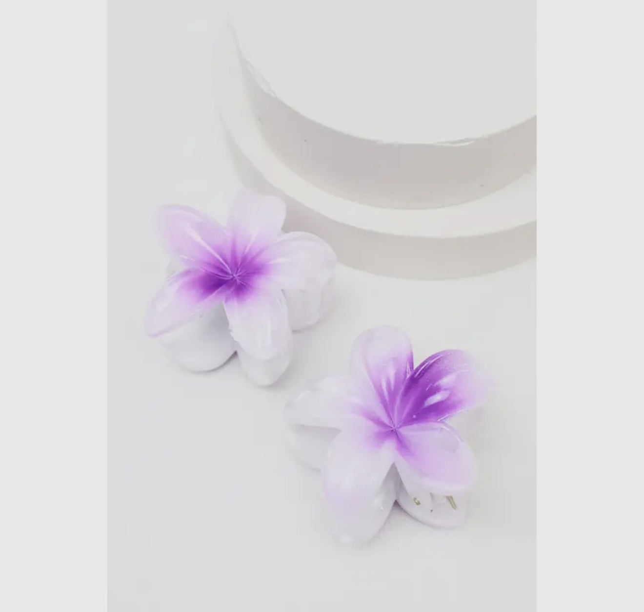 Ombré Hawaiian Plumeria Hair Clips