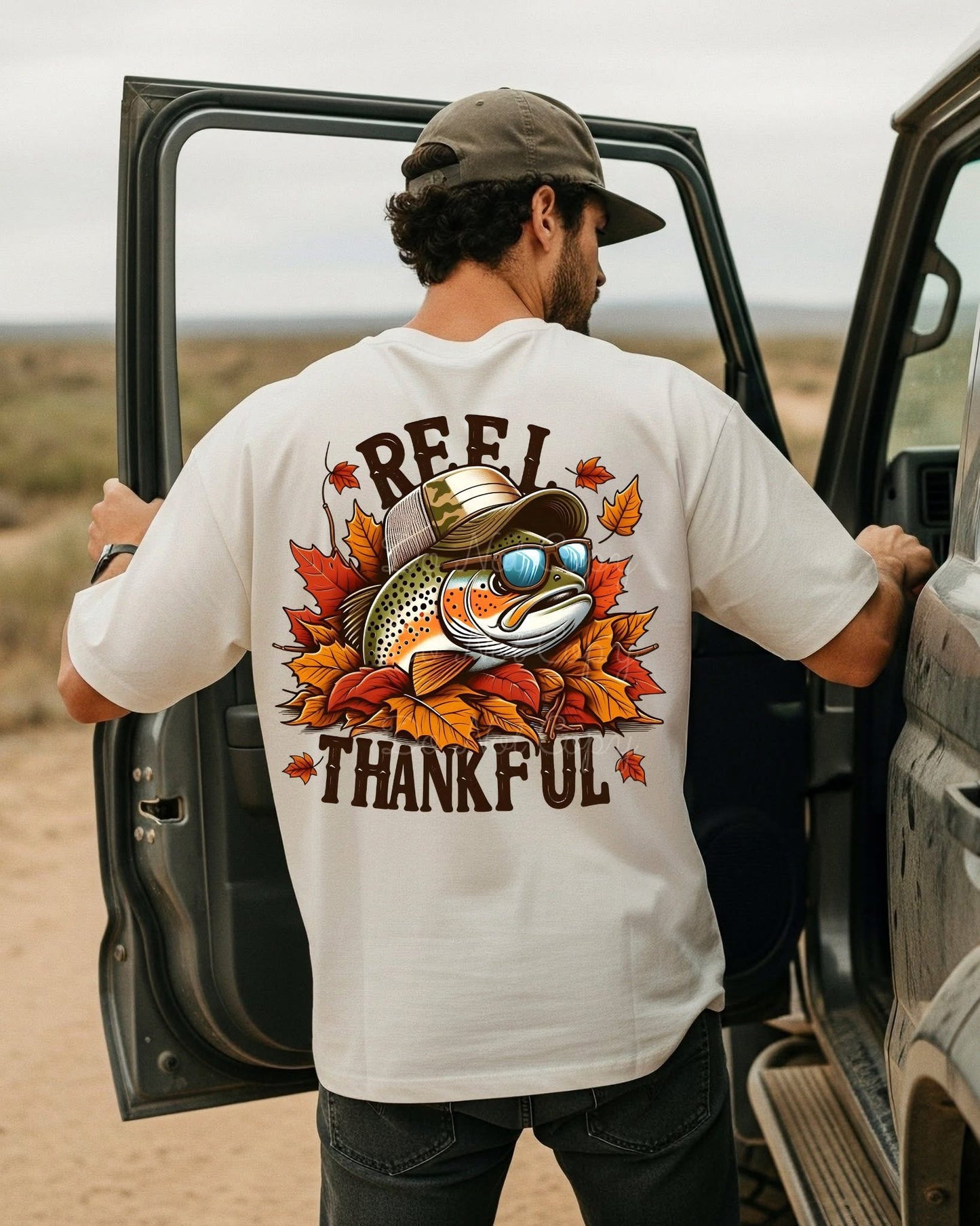 Reel Thankful Tee