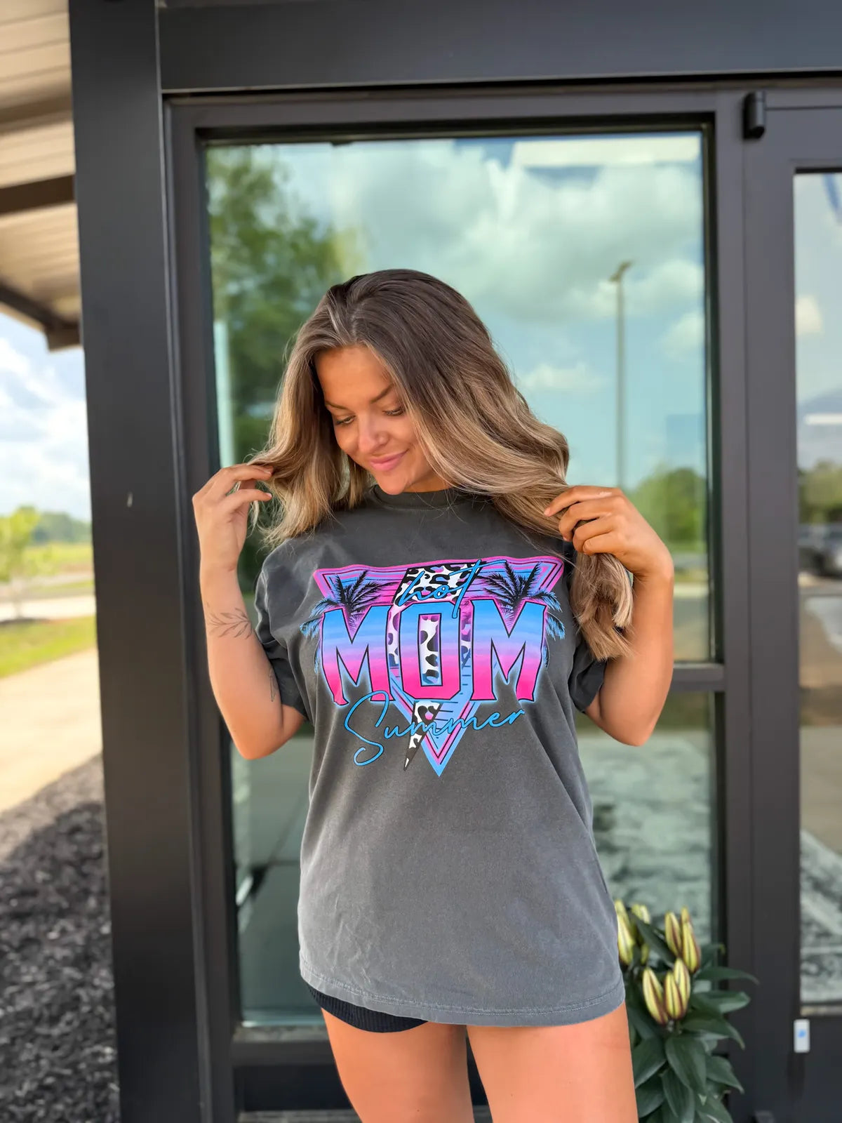 Hot Mom Summer Tee