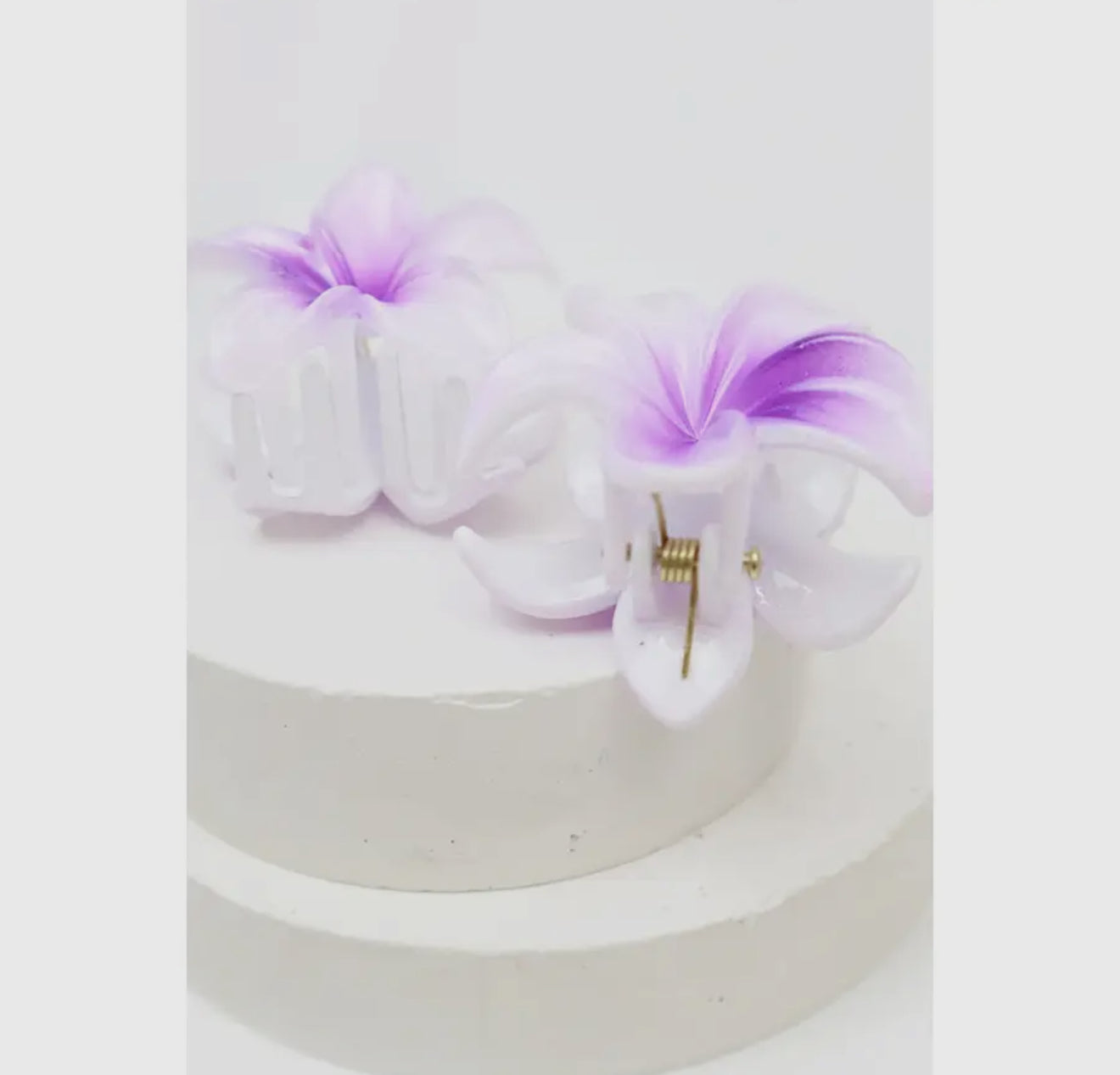 Ombré Hawaiian Plumeria Hair Clips