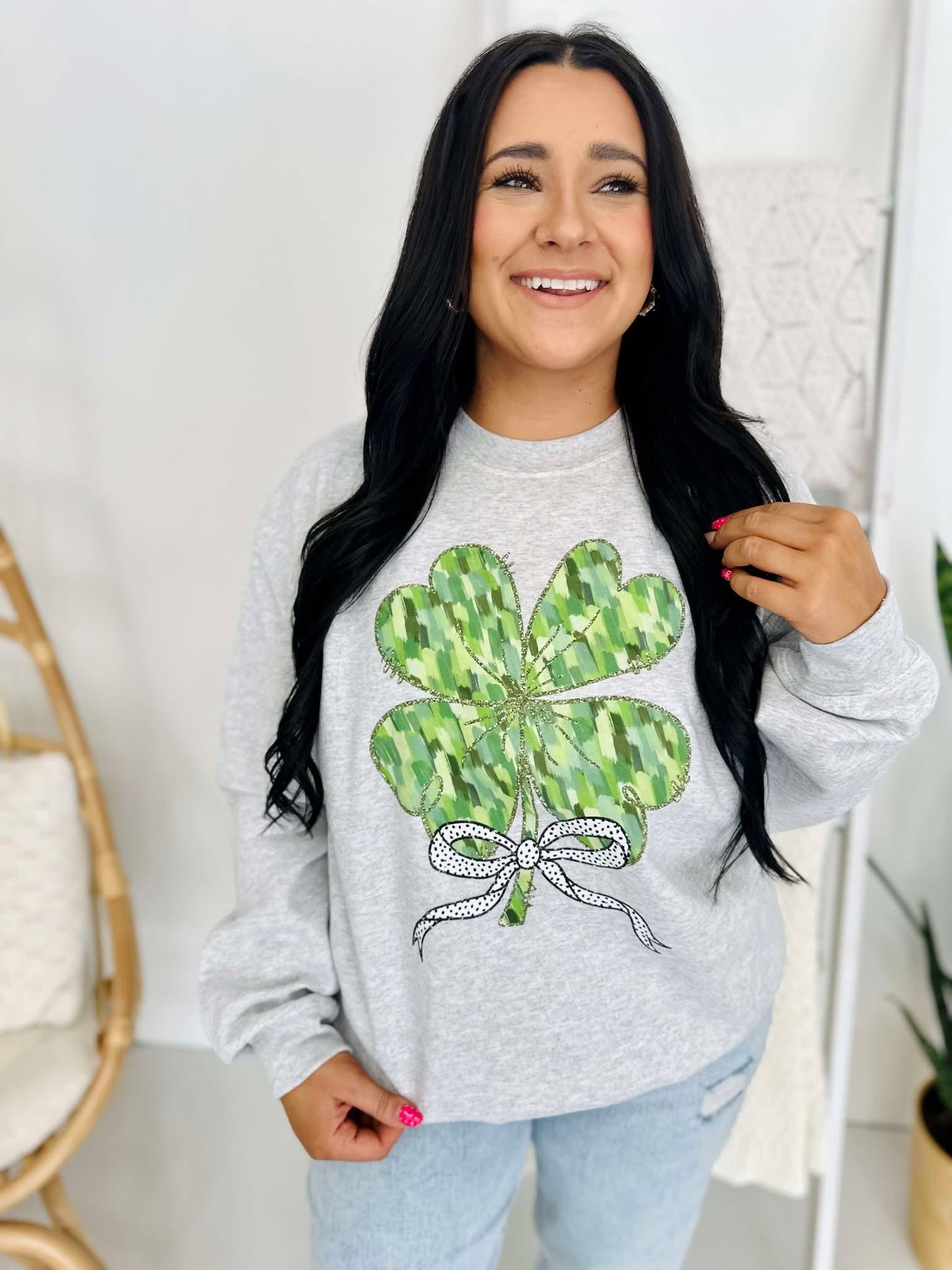 Brush Stroke Clover Sweatshirt