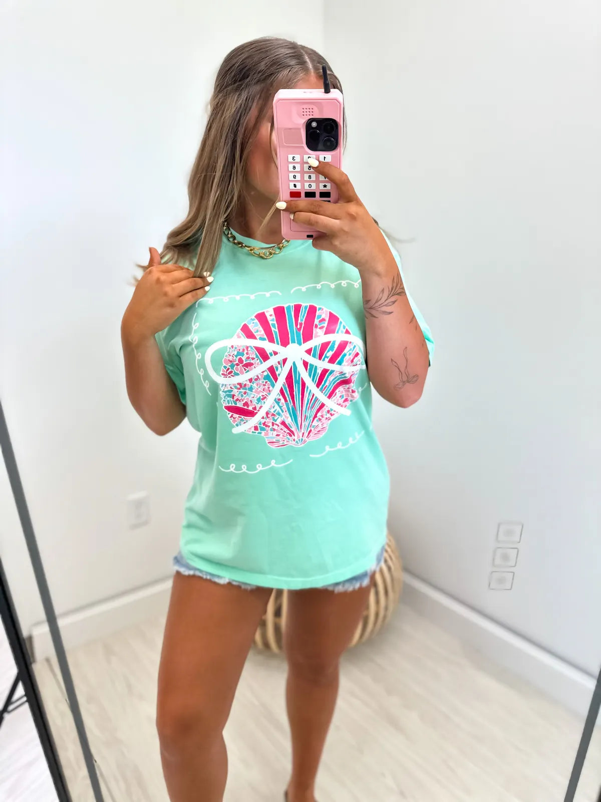 Seashell Island Tee