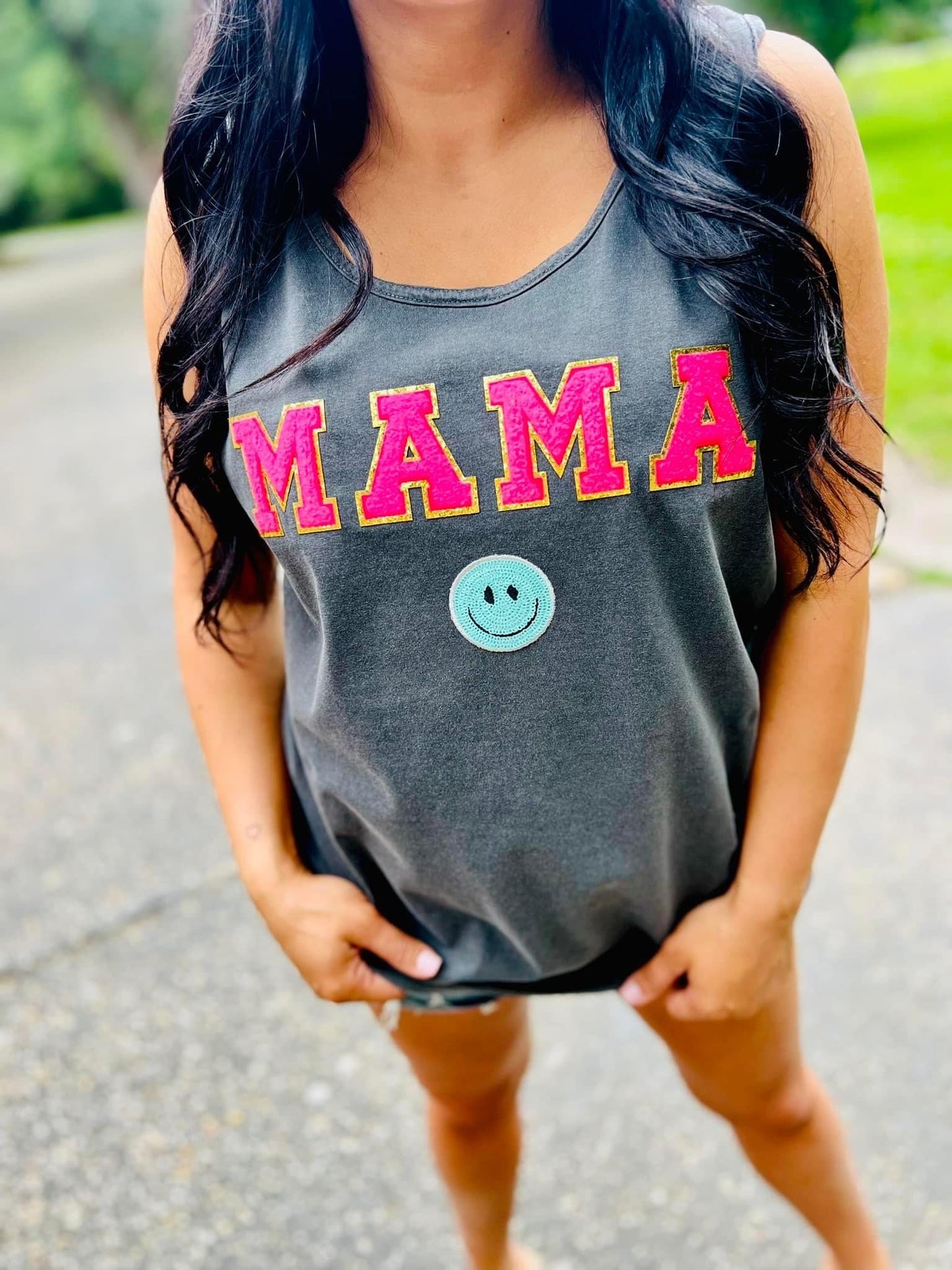 Mama Smiley Patch Tank