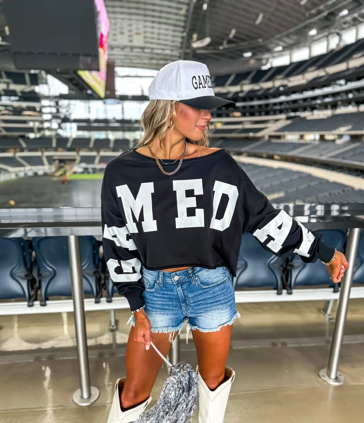 Gameday Cropped Pullover
