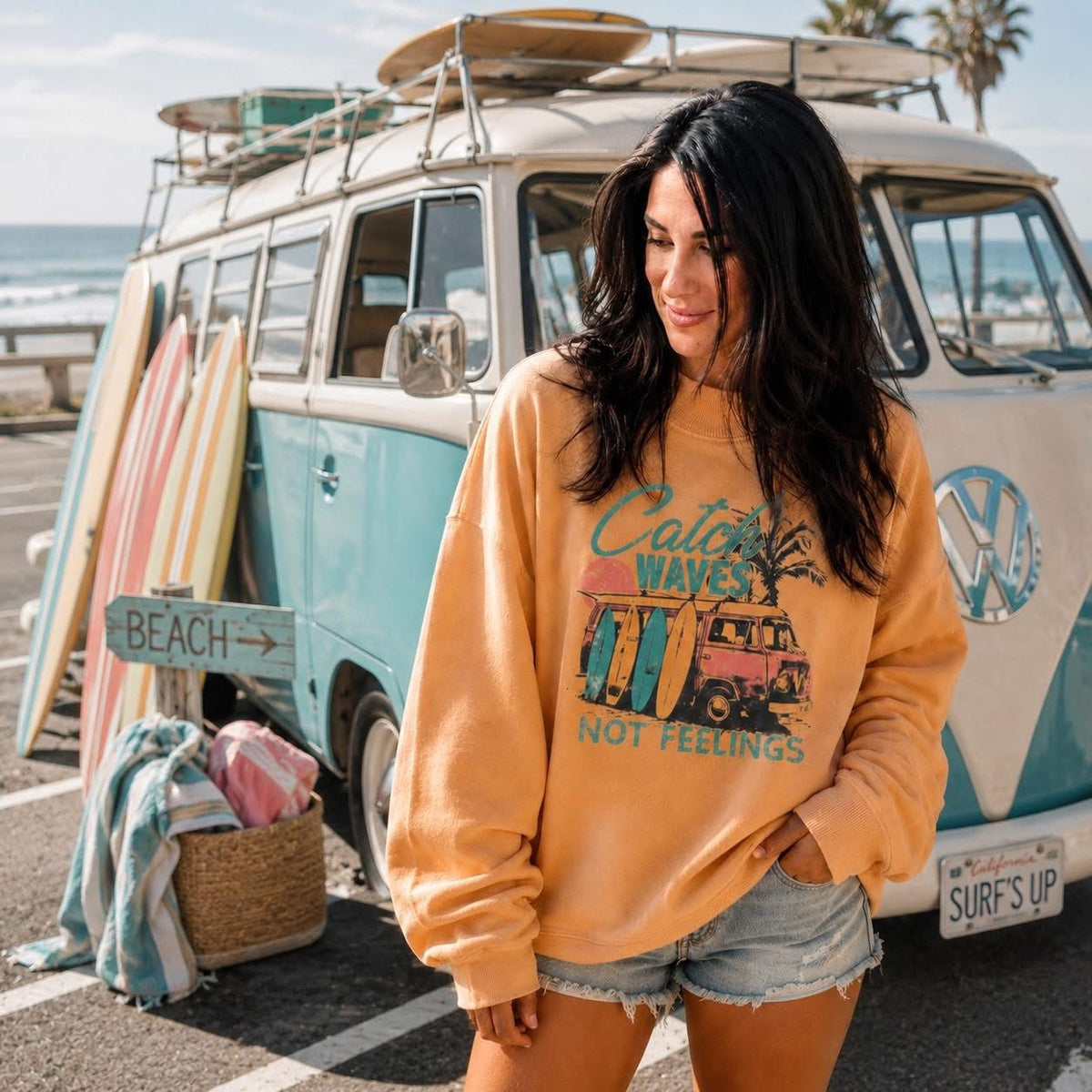 Catch Waves Mockneck