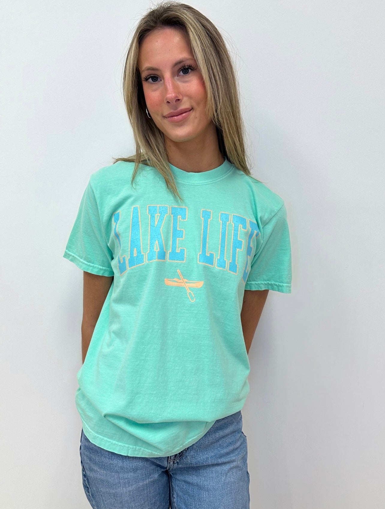 LAKE LIFE TEE (Mint)