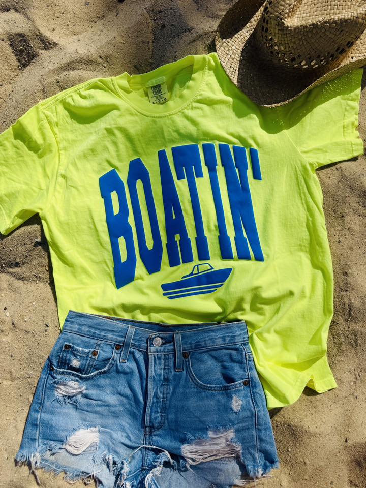 BOATIN' PUFF Tee