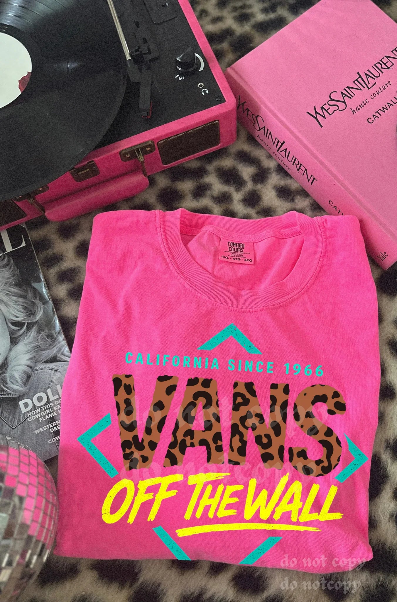 Preppy Off the Wall Tee