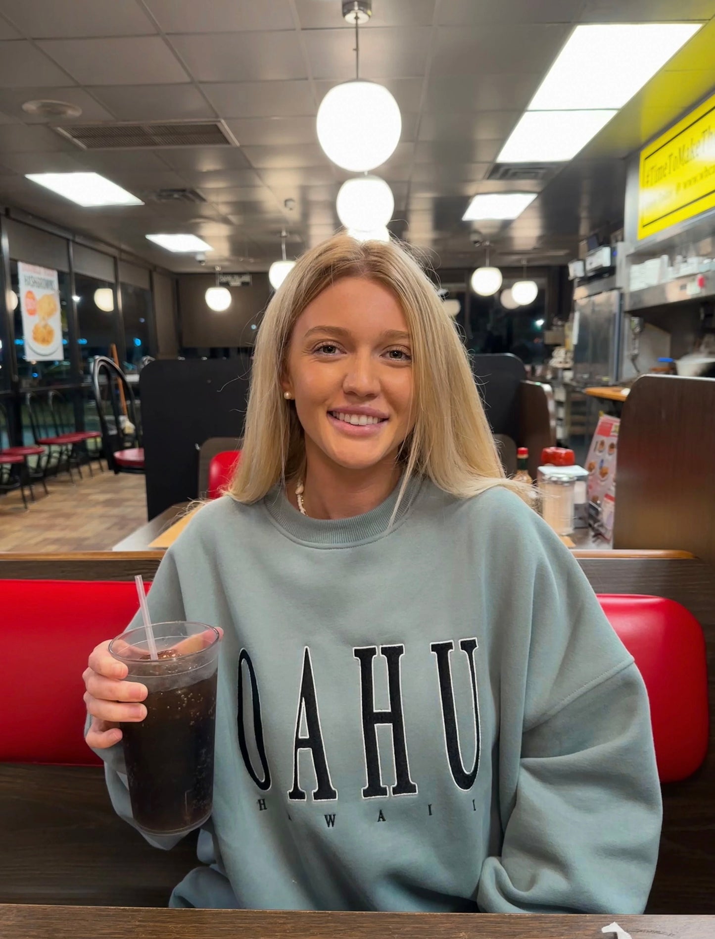 Oahu Vintage Embroidered Sweatshirt