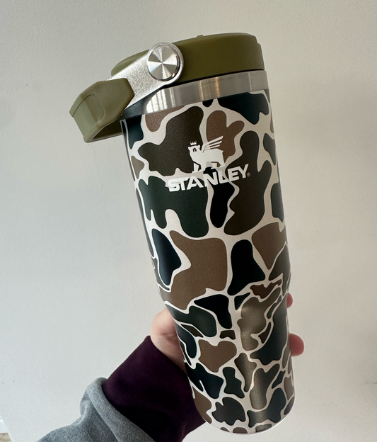 30oz Dark Duck Camo Flip Straw Tumbler