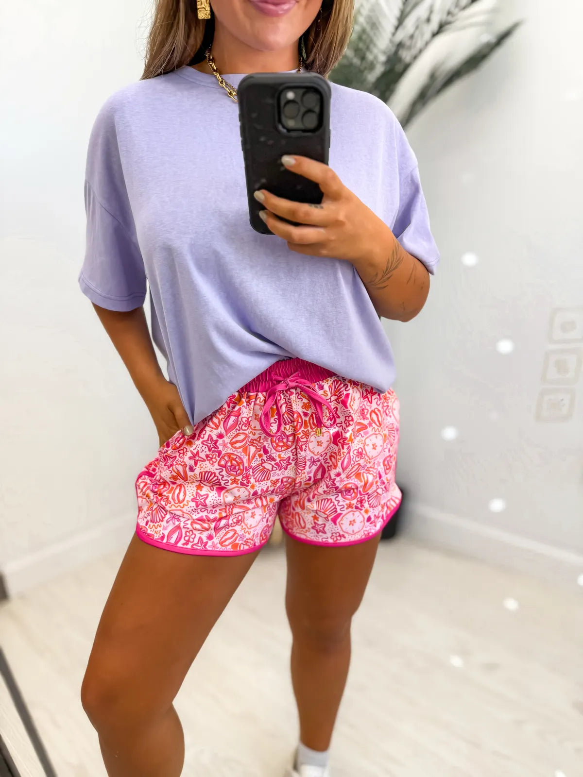 Sandy Shells Pink Active Shorts