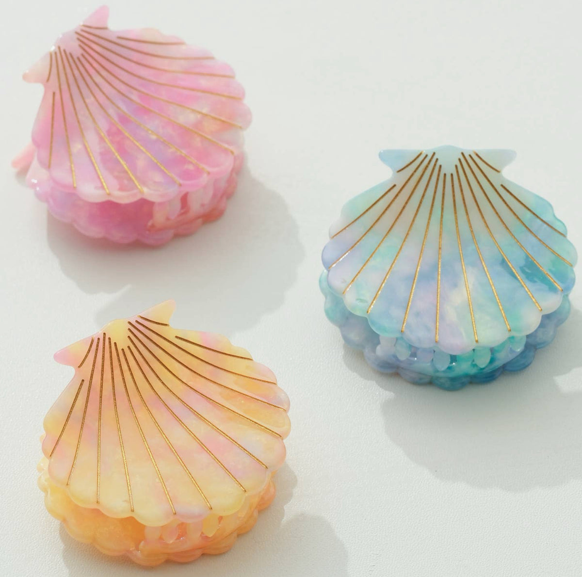 Island Sun Seashell Claw Clip