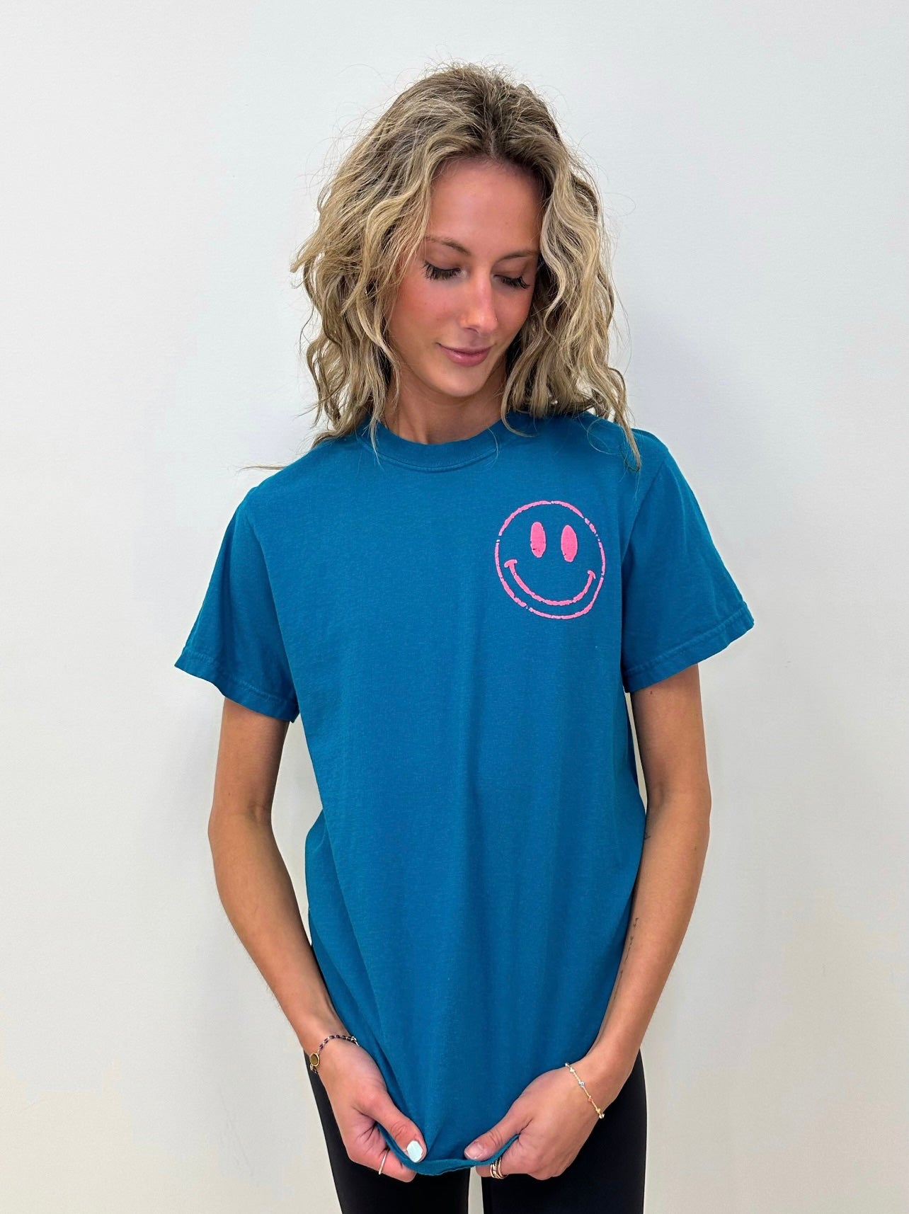 BOAT BABE SMILEY TEE (Royal Blue)