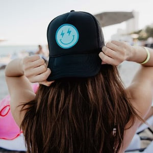 Smiley Lightning Trucker Hat (Hot Pink)