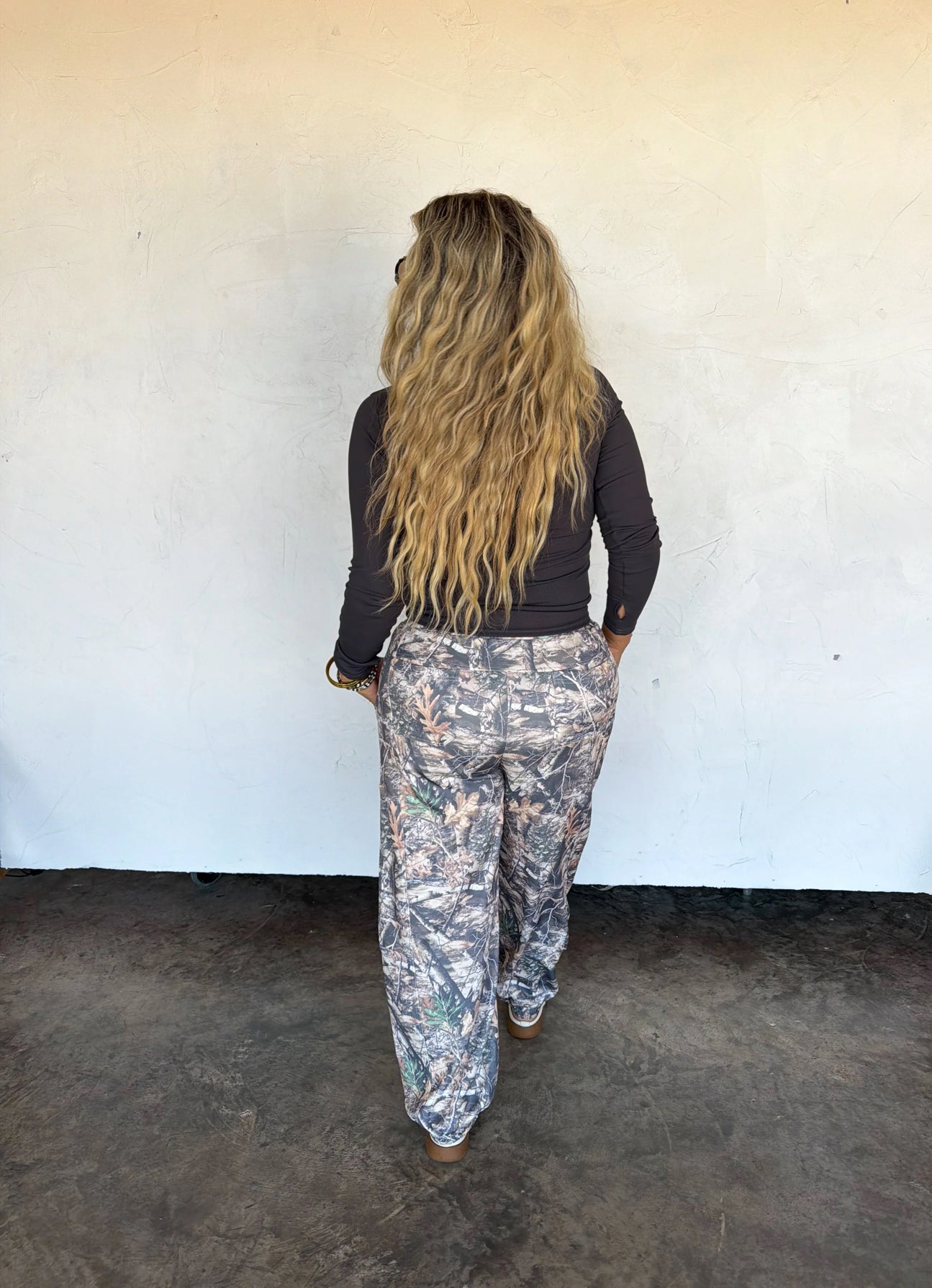 Preorder Outdoors Girl Camo Joggers