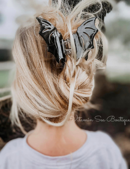 Bat Wing Hair Clips 🖤🦇