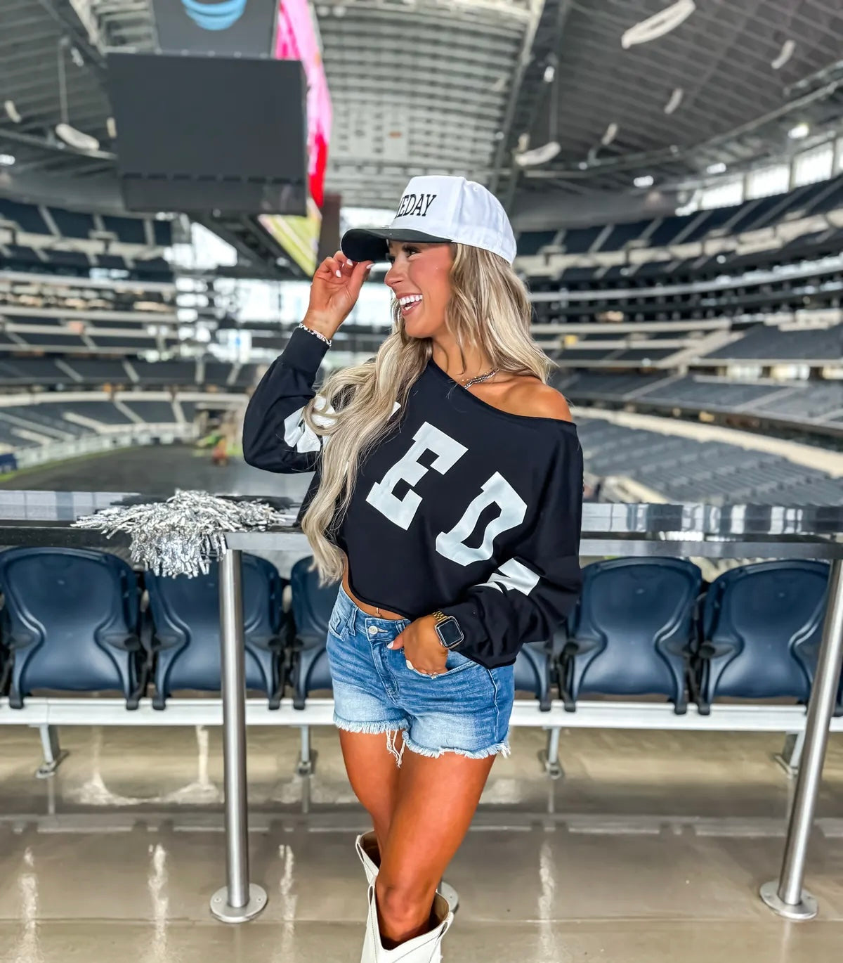 Gameday Cropped Pullover