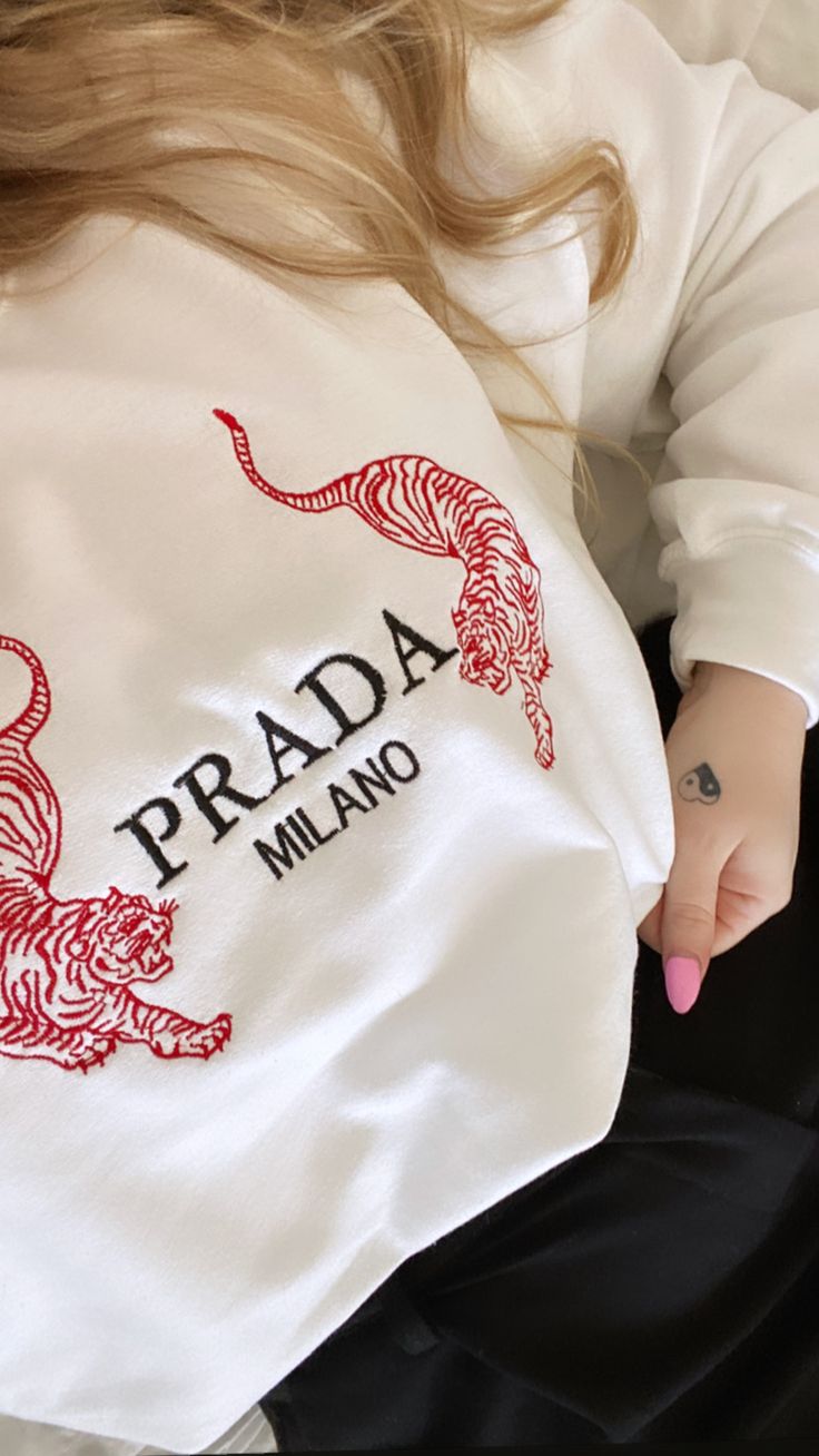 Preppy Milano Tiger Crewneck