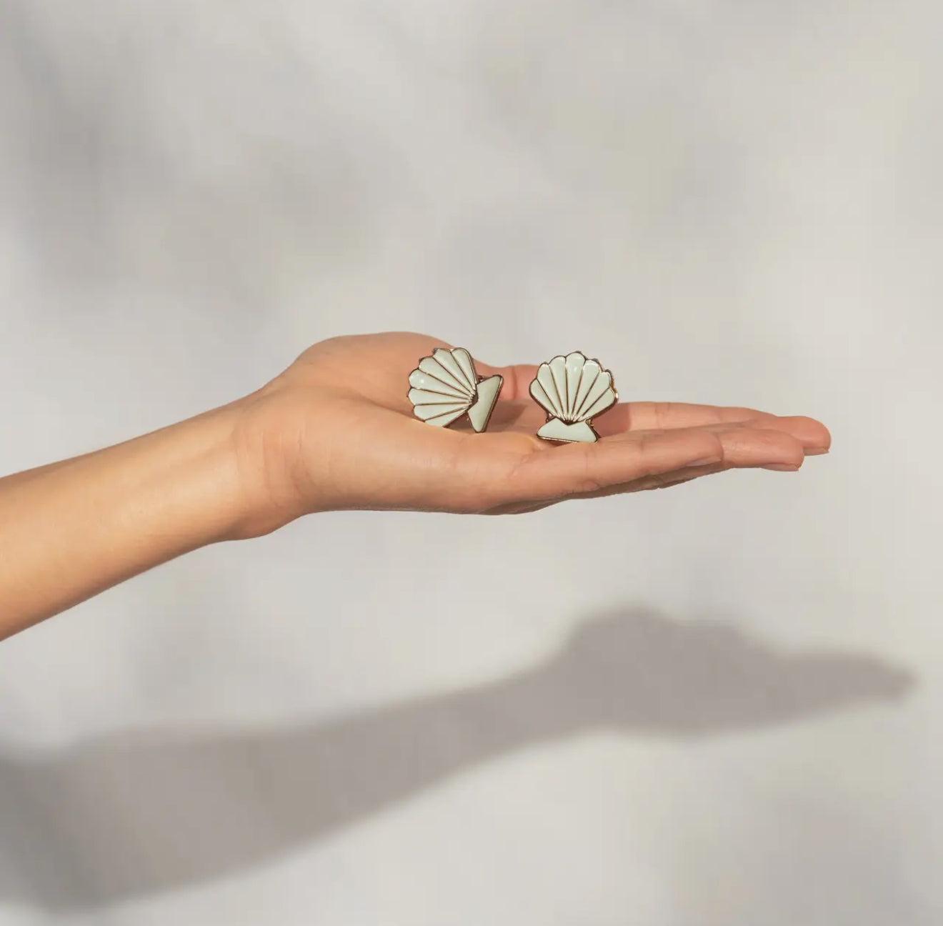 Clamshell Metal Hair Clips - 2pc Set