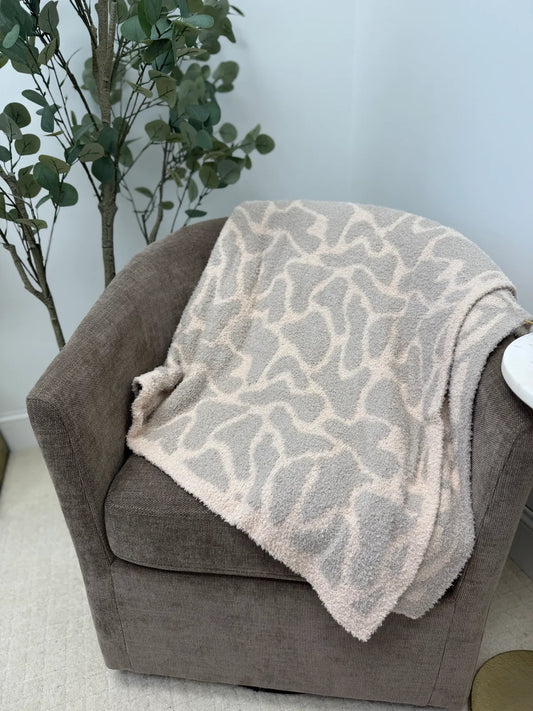 PREORDER Reversible Neutral Marsh Camo Cozy Blanket