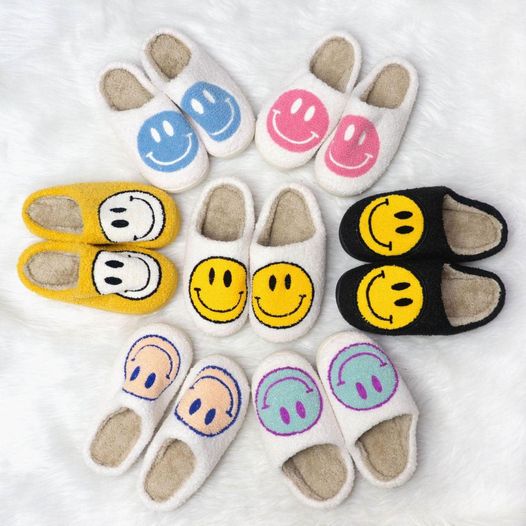 Winter Smile Face Comfy Slip-on for Women